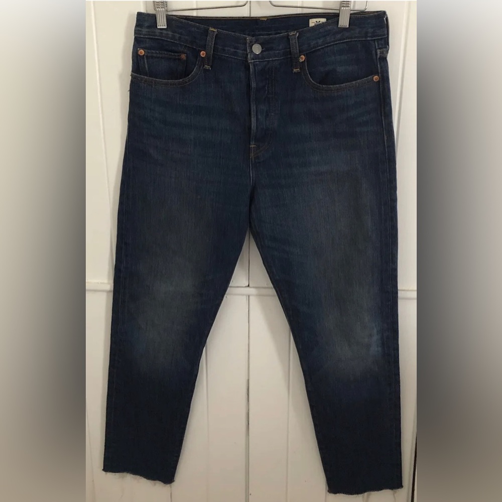 Levis 501 White Oak Cone Denim Women’s Sz 31 Jeans Dark Blue Raw Hem Button Fly